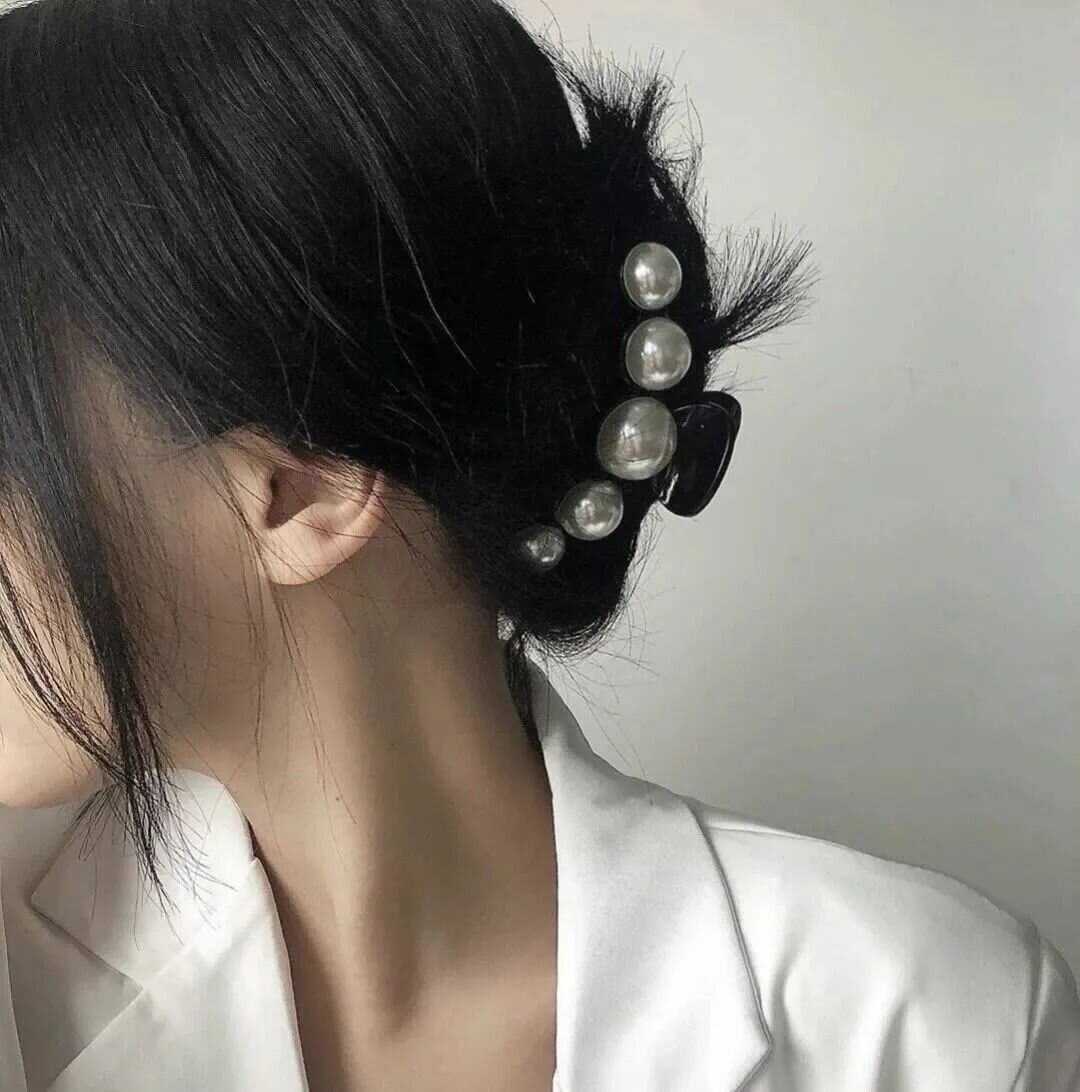 图片[3]-纯欲御姐头像-萌图百科
