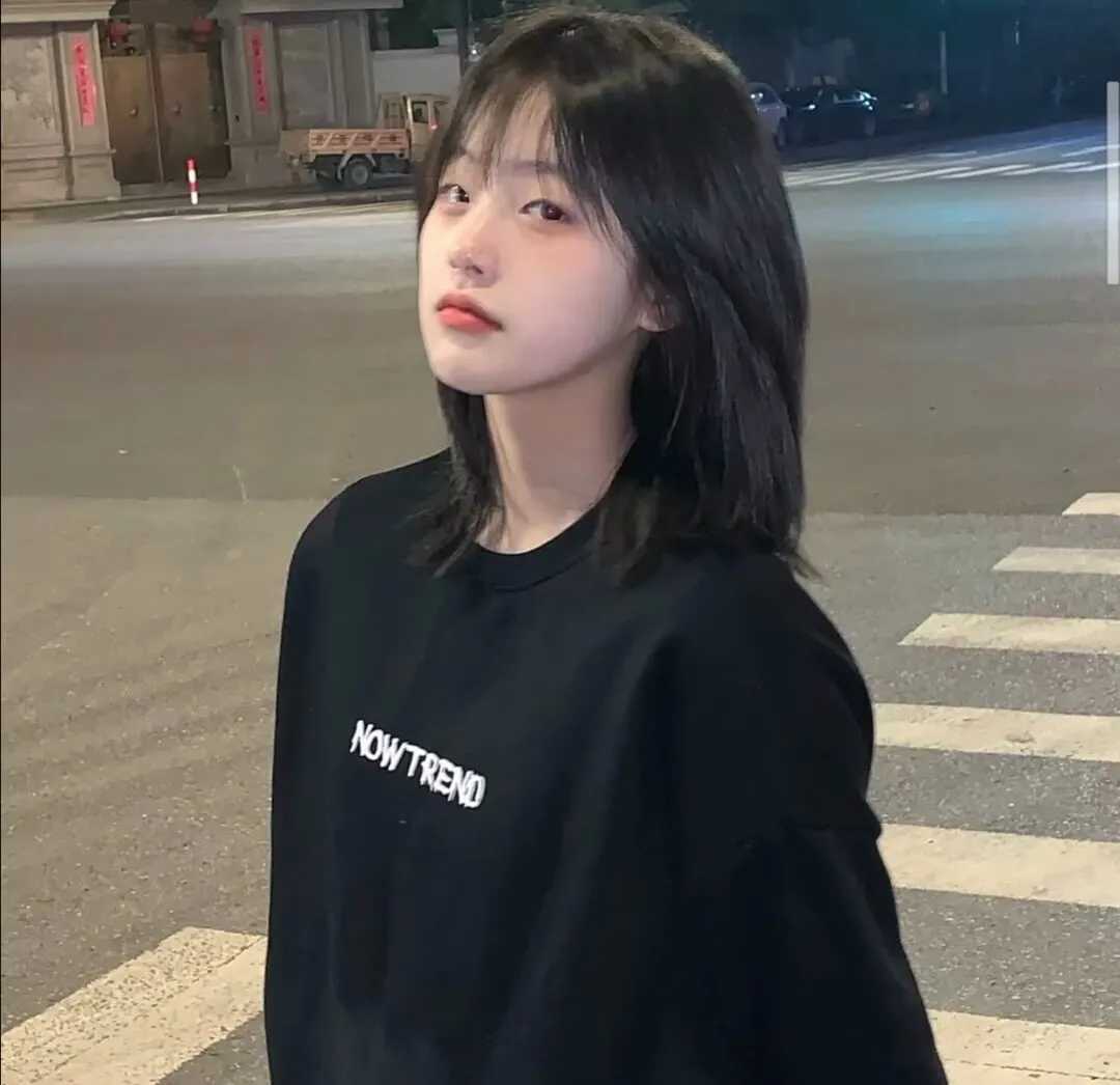 图片[2]-静态女生头像:我会为自己的可爱负责的-萌图百科