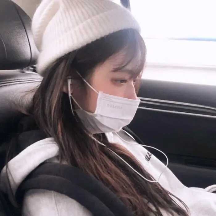 图片[8]-戴帽子女生头像(36p)-萌图百科