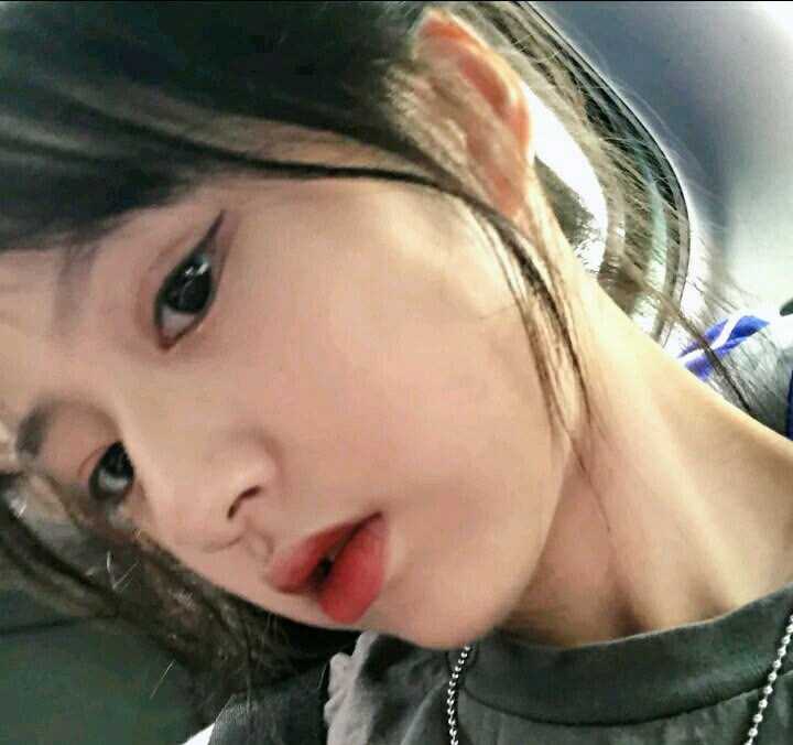 图片[5]-女生图片清新头像(36p)-萌图百科