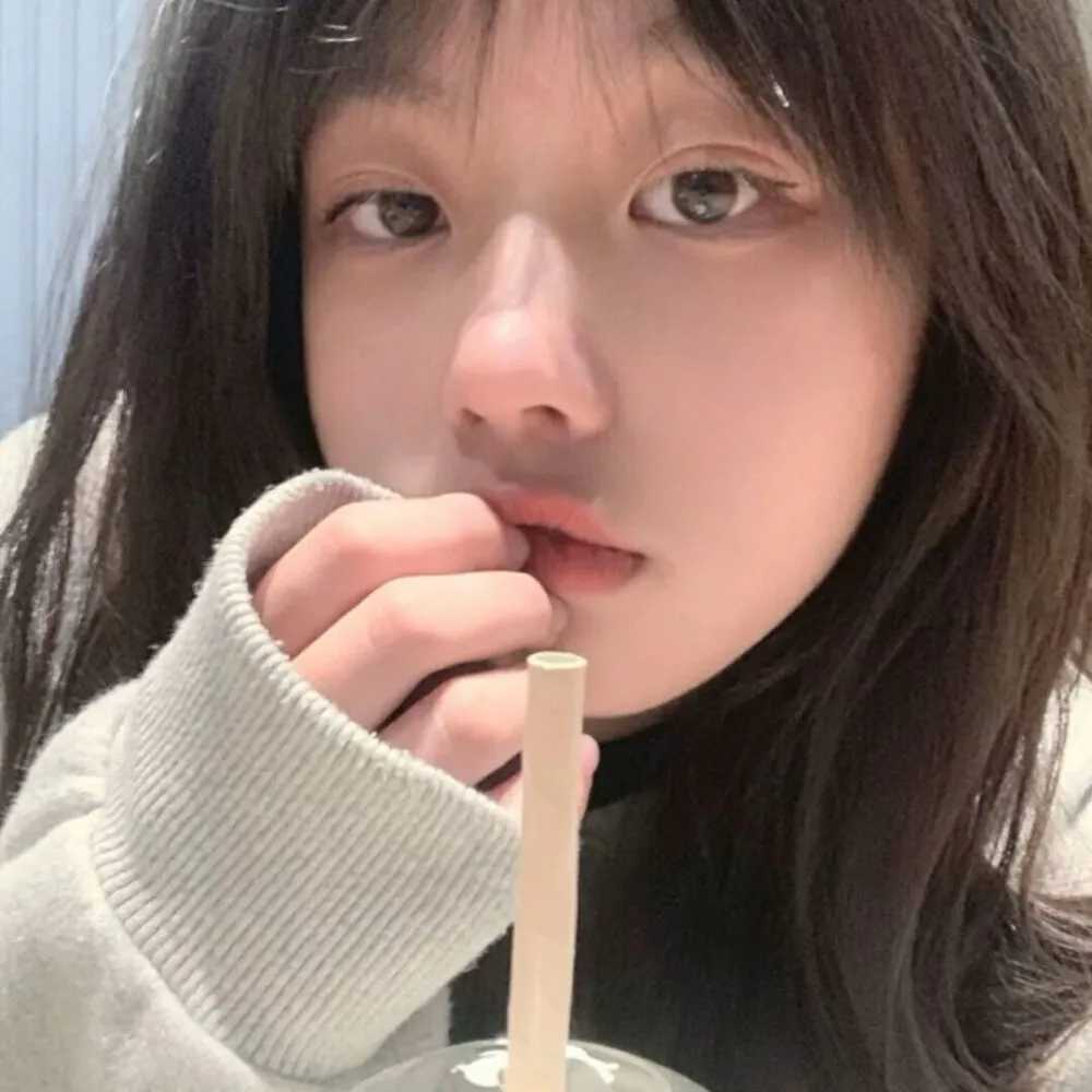 图片[5]-qq头像女生露脸-萌图百科