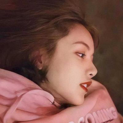 2021年女生头像-萌图百科