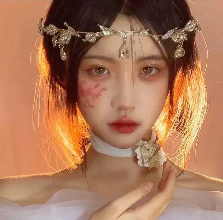 图片[11]-清晰漂亮的女生头像-萌图百科