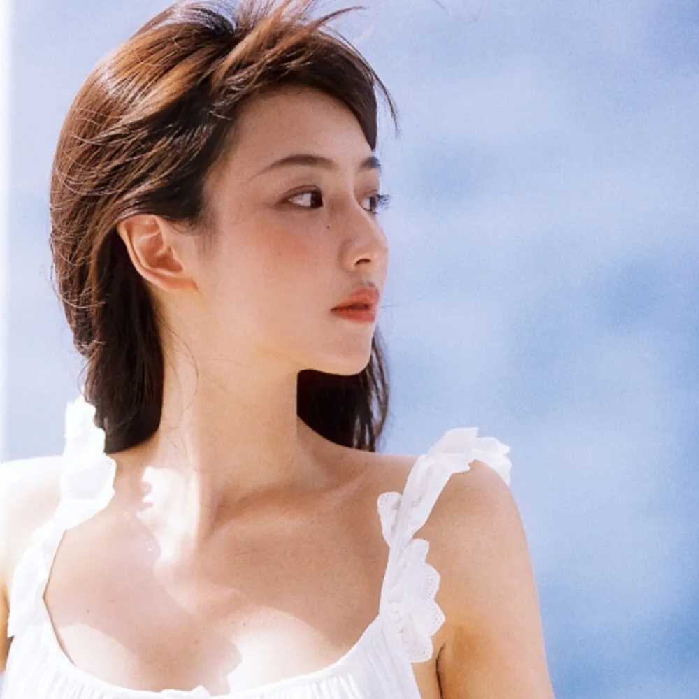 图片[12]-清晰漂亮的女生头像-萌图百科