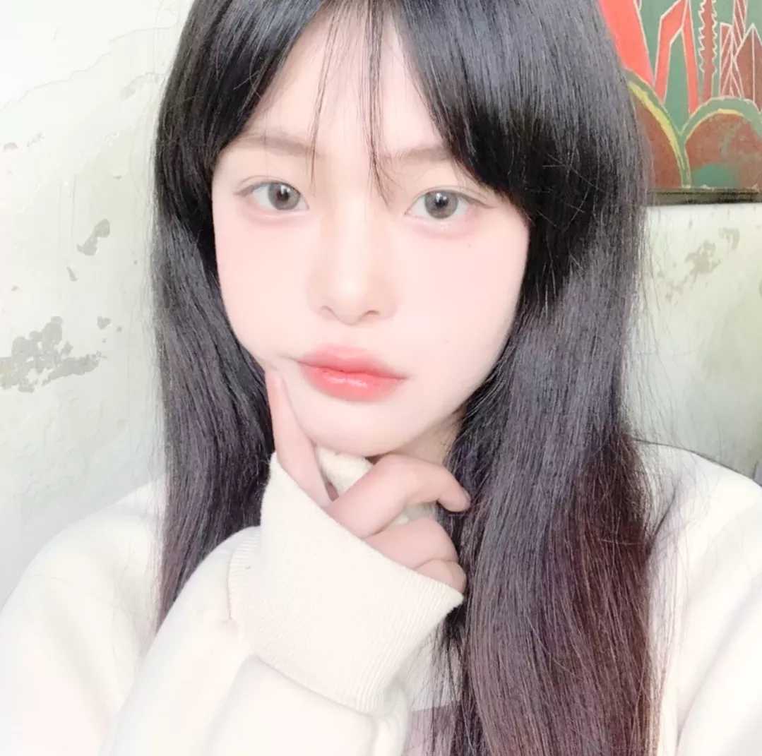 图片[4]-抖音头像正脸女生头像-萌图百科