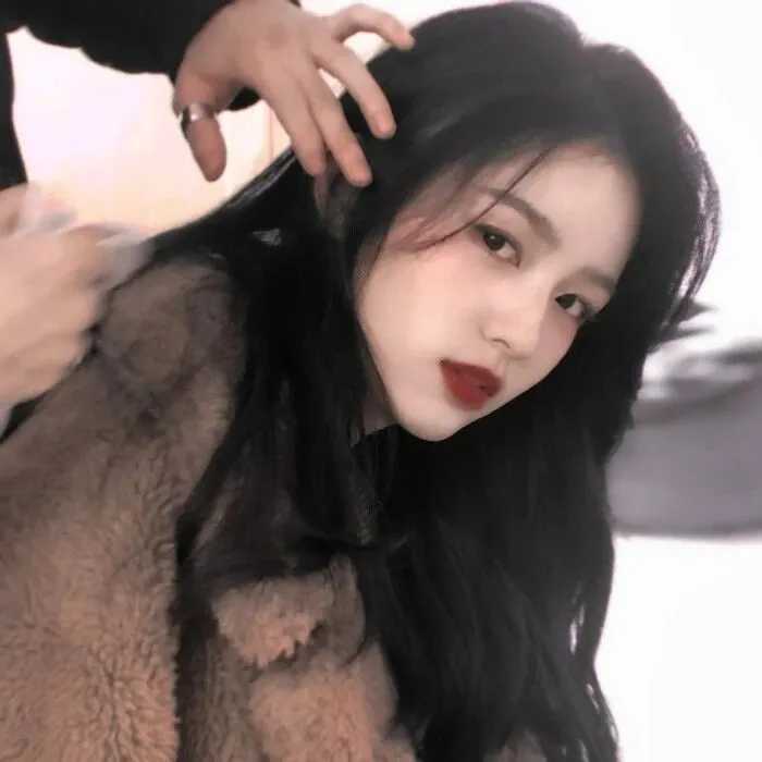 图片[5]-女生真人头像温柔-萌图百科