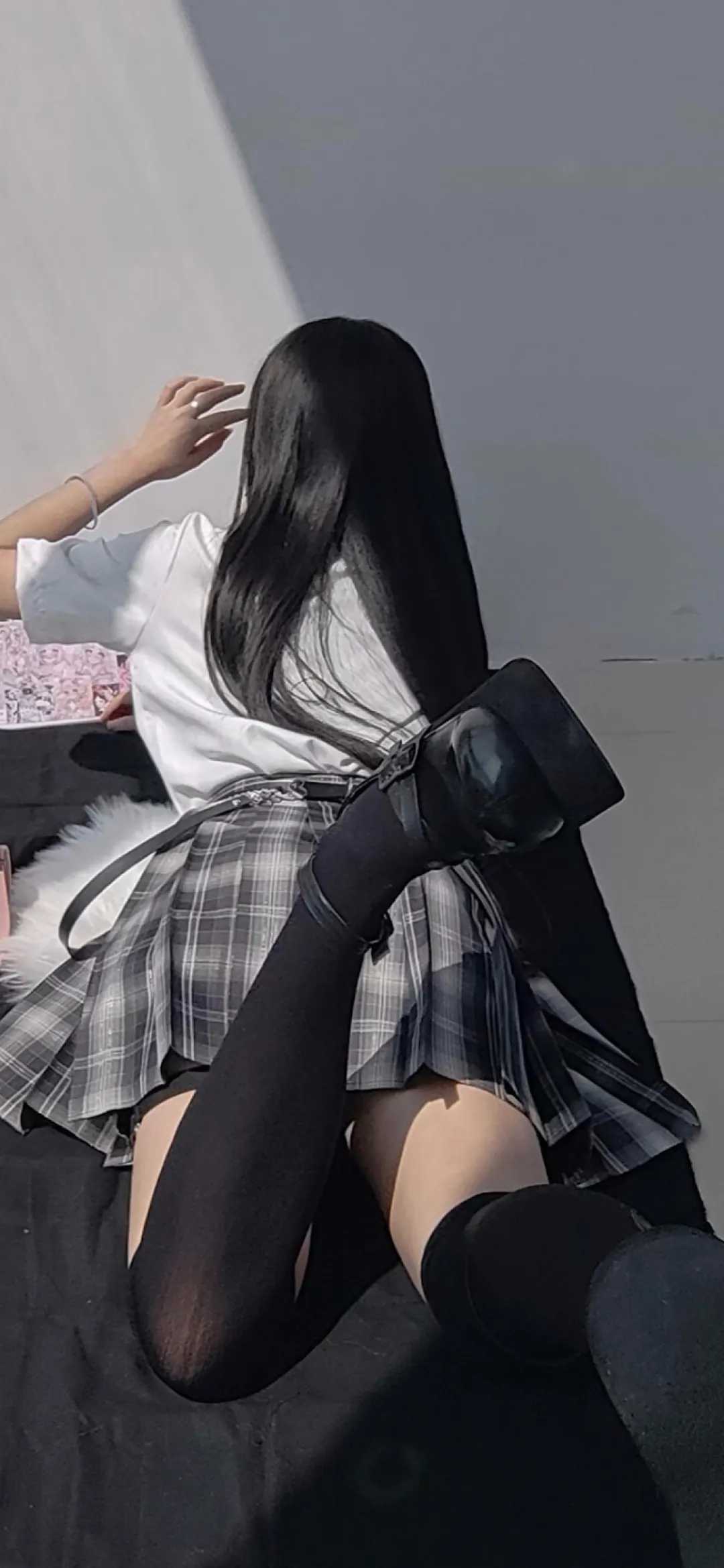 图片[2]-美少女手机屏保-萌图百科