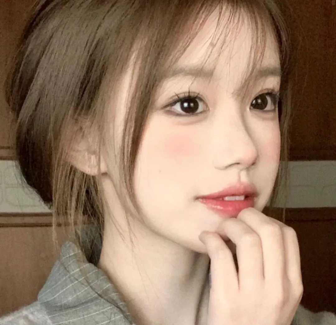 图片[10]-抖音头像正脸女生头像-萌图百科