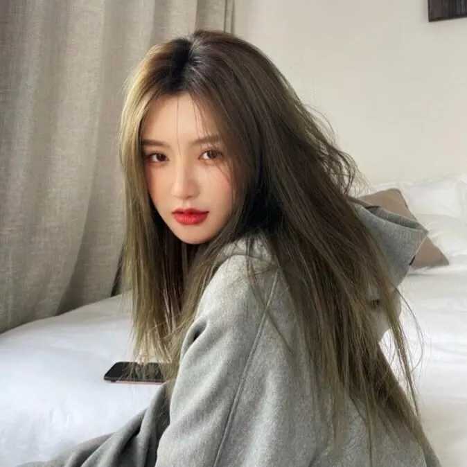 图片[8]-慵懒可爱的女生头像真人-萌图百科