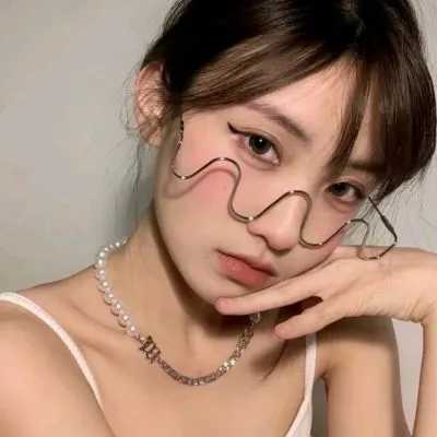 软妹子可爱女生头像-萌图百科
