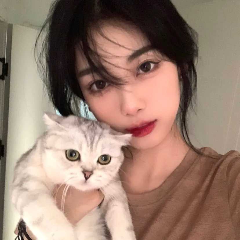 图片[4]-头像真人露脸女生-萌图百科