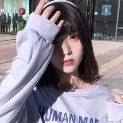 女生喜欢换微信头像-萌图百科