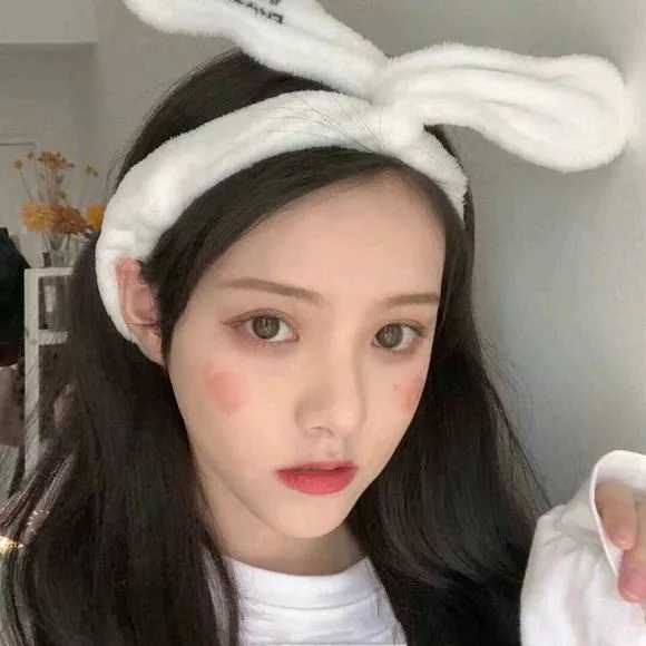 图片[7]-侧面头像女生唯美漂亮-萌图百科