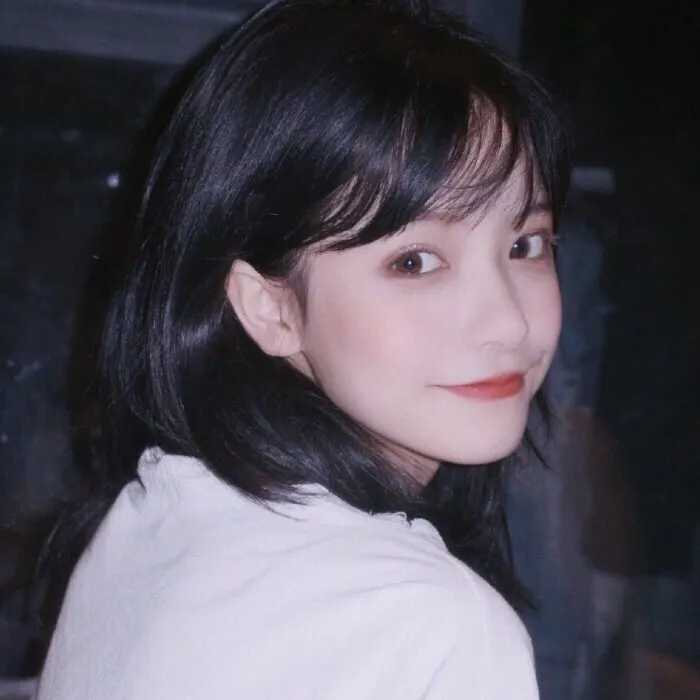 图片[3]-超火萌妹子女生头像-萌图百科