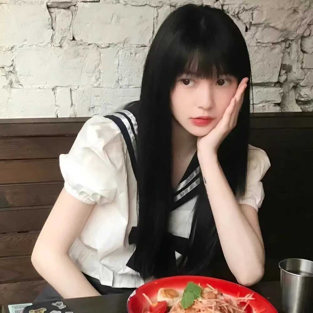 图片[10]-女生独处系列头像抖音-萌图百科