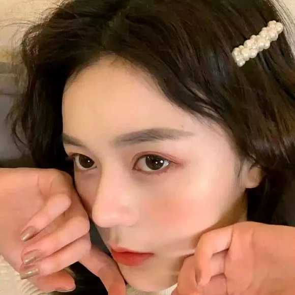 图片[6]-侧面头像女生唯美漂亮-萌图百科