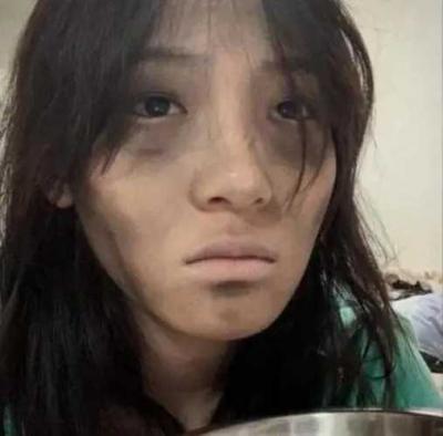 食堂虚弱妆是什么梗？-萌图百科