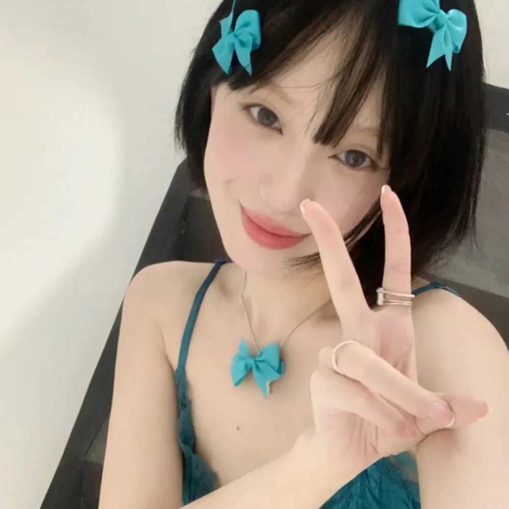 图片[12]-清新甜美女生头像-萌图百科