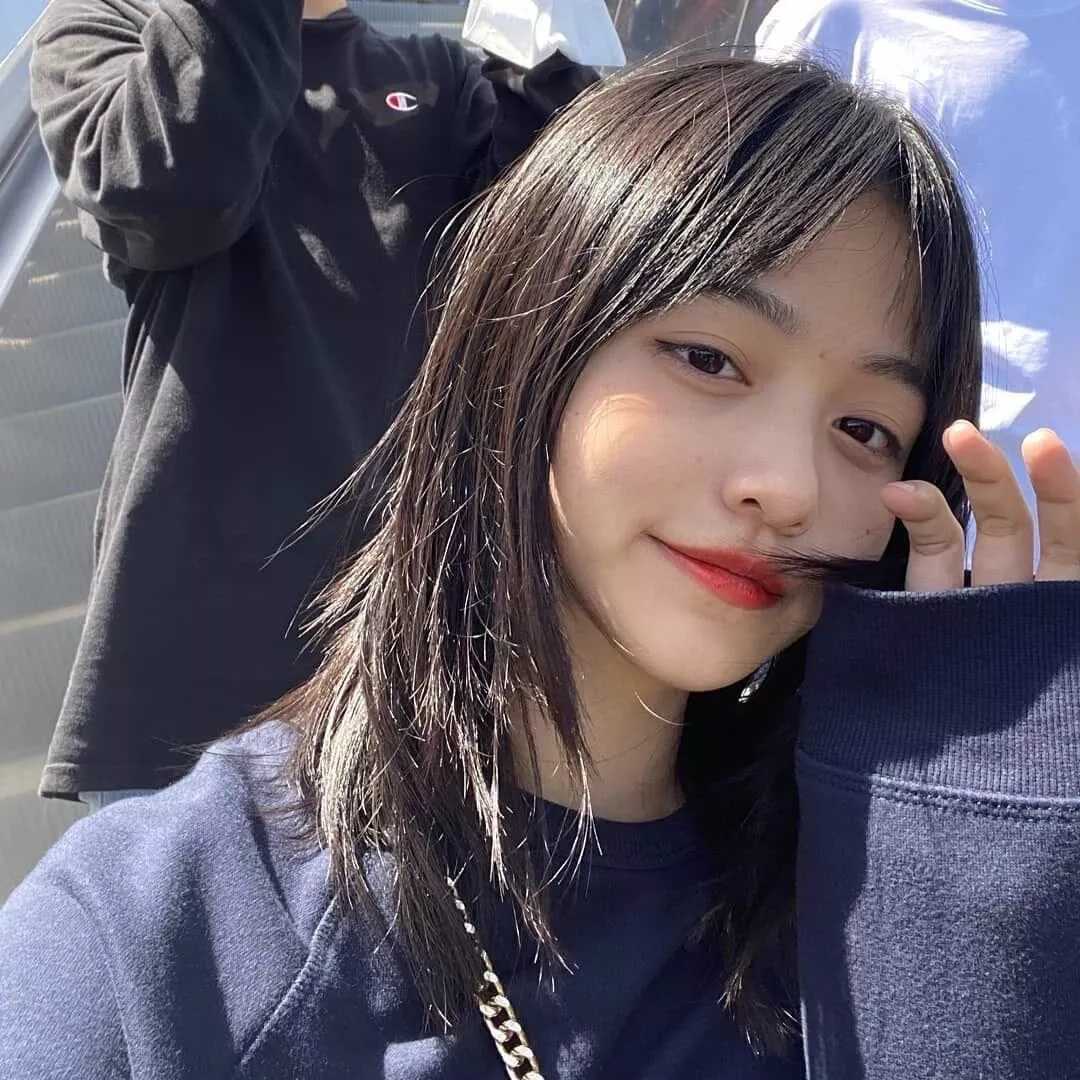 图片[3]-抖音全屏女生头像-萌图百科