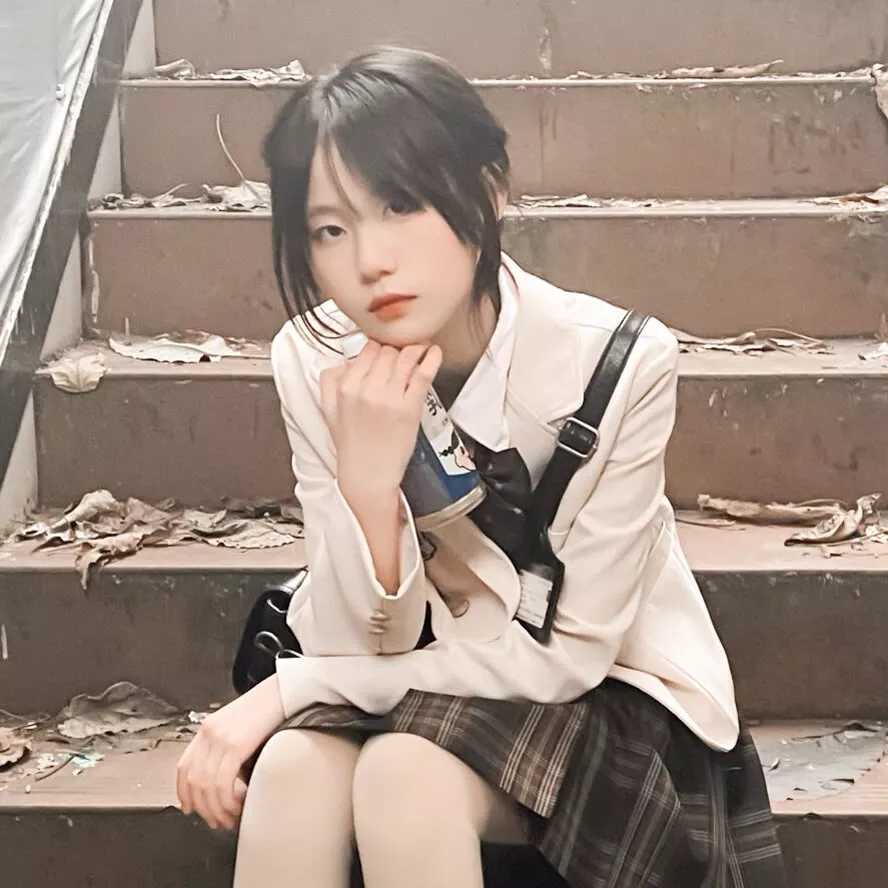 图片[12]-女生头像阳光清纯向上-萌图百科