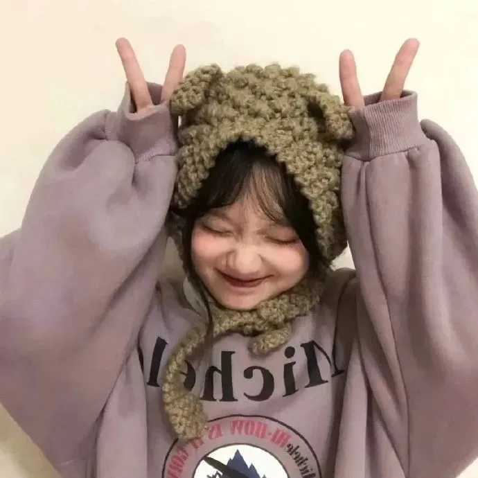 图片[5]-长发可爱女生头像-萌图百科