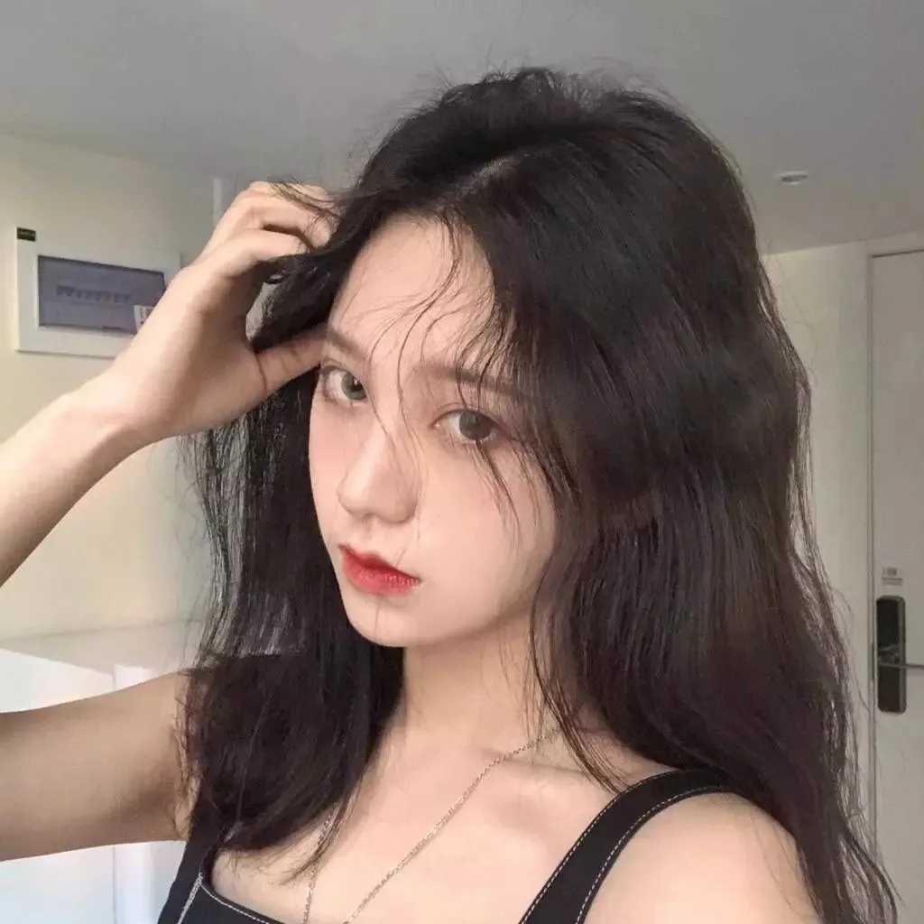 图片[5]-女生头像中短发真人-萌图百科