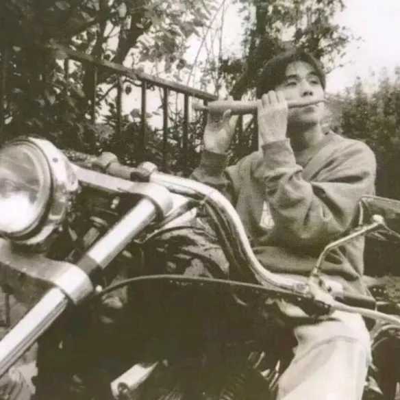 周杰伦头像-萌图百科