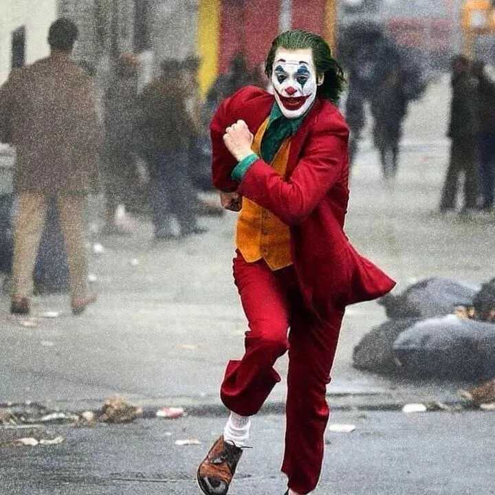 LE7LXZCP55OE_HK.jpg
