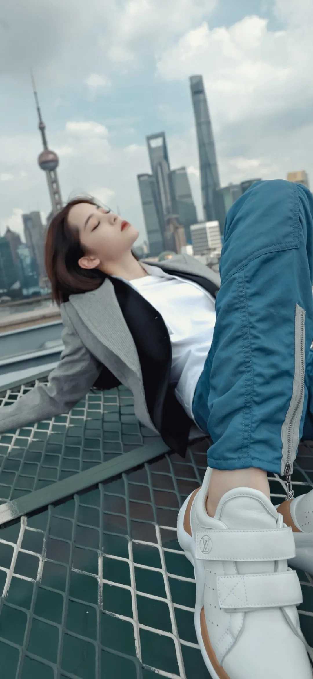 欧阳娜娜帅气壁纸-萌图百科