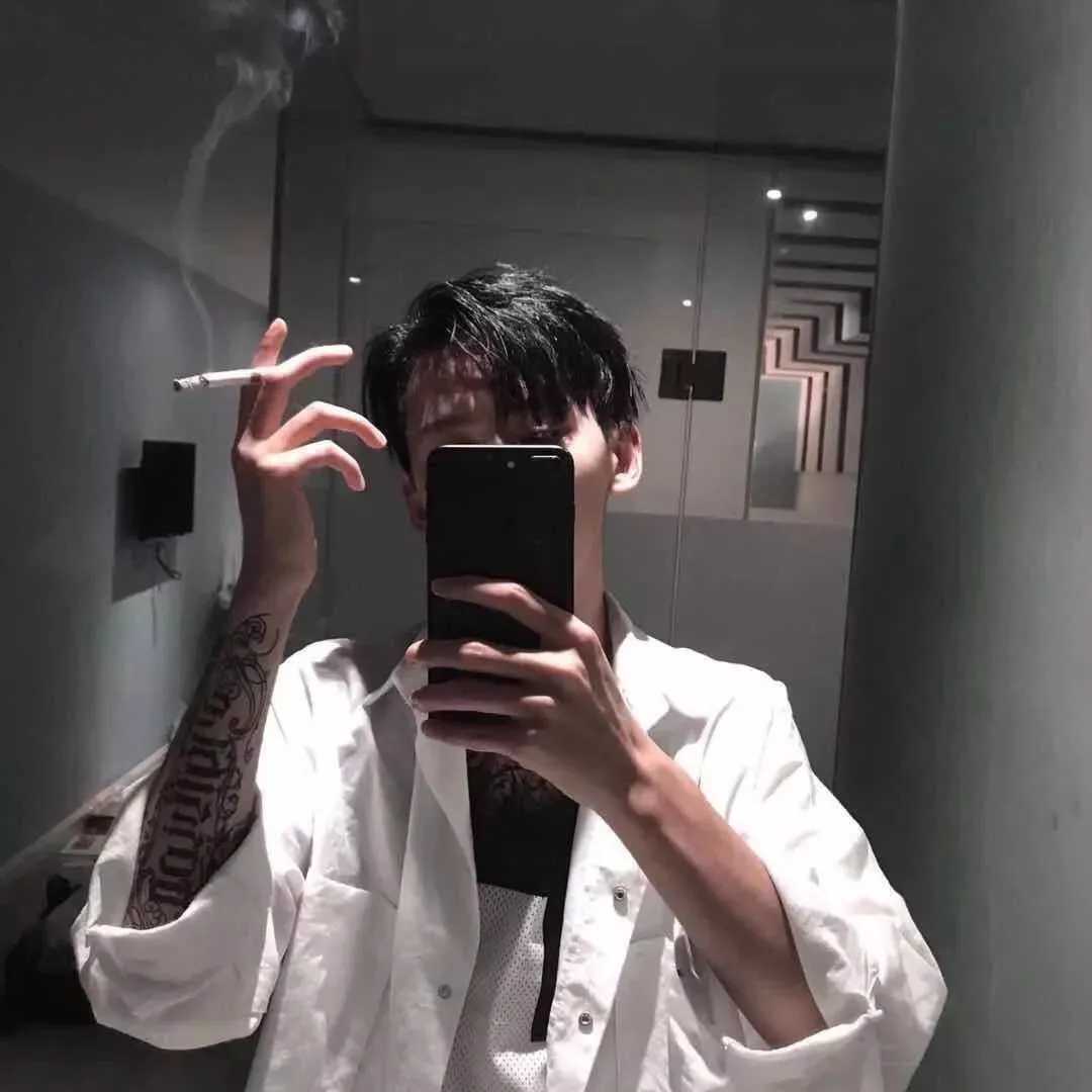 C7K19X3NWRVTKE_4_OH.png