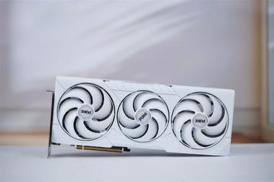 AMD RX 9070 GRE首发评测：游戏碾压RTX 5060 Ti 16GB 超频接近RTX 5070-萌图百科