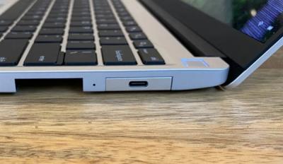 大一统！Windows 11电脑USB-C接口功能混乱结束了 微软：所有接口必须支持数据、充电和显示-萌图百科