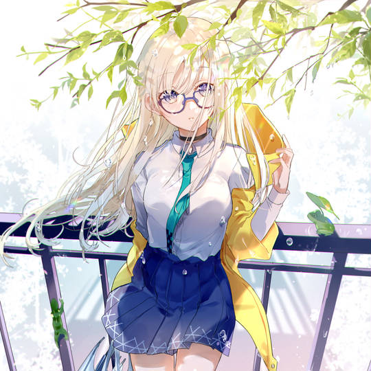 人见人爱的戴眼镜的少女Pixiv自截头像图片