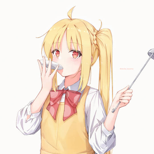 ぼっち・ざ・ろっく!, 伊地知虹夏, 围裙, 下北泽大天使, 鈴代紗弓, 孤独摇滚！5000收藏
