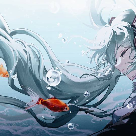 初音未来最新的P站自截头像图片，超爱MIKU