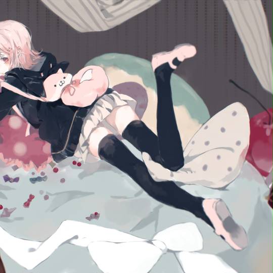 七海千秋, 小女孩图片