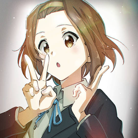 《轻音少女》轻百合头像图片