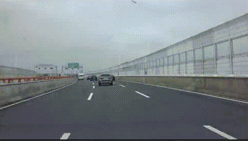 小鹏想要的 不止“留在牌桌上”