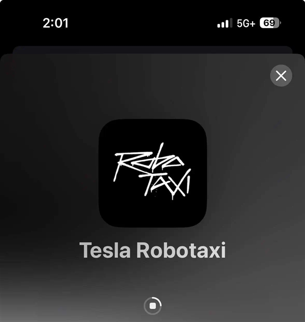 坐上马斯克的Robotaxi 是什么体验