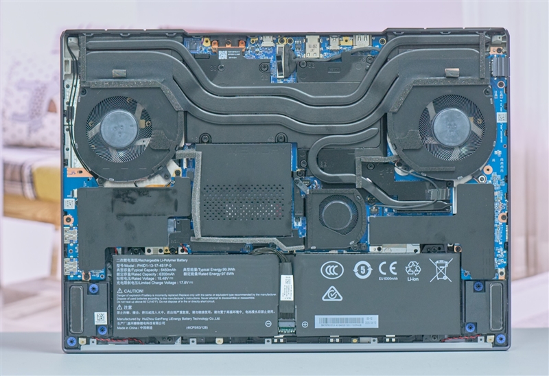 史上最强游戏本配优秀OEM SSD！长江存储PC411 2TB评测：轻松跑到7400MB/s