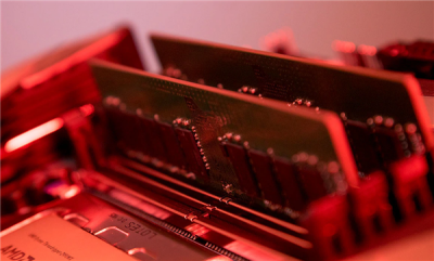 史上首次！DDR4内存疯狂涨价：已比DDR5贵了一倍-萌图百科