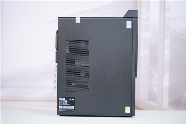 搭载AMD锐龙7 8700G！联想启天M550商用主机图赏