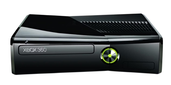 微软突然给20岁高龄的Xbox 360更新！换上新广告、顺手修了个Bug