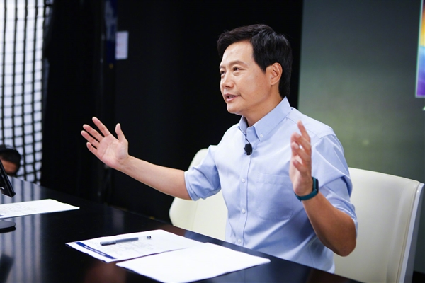 小米热度越来越高 负面被放大！雷军：流量时代 我会谨言慎行-萌图百科