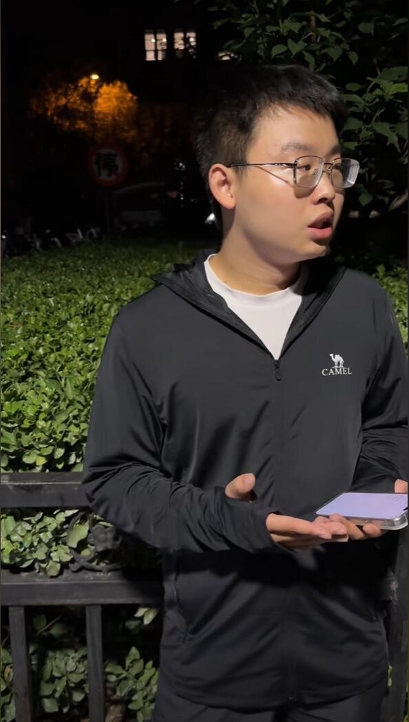 北大退学考上清华小伙回应开直播：没想过带货