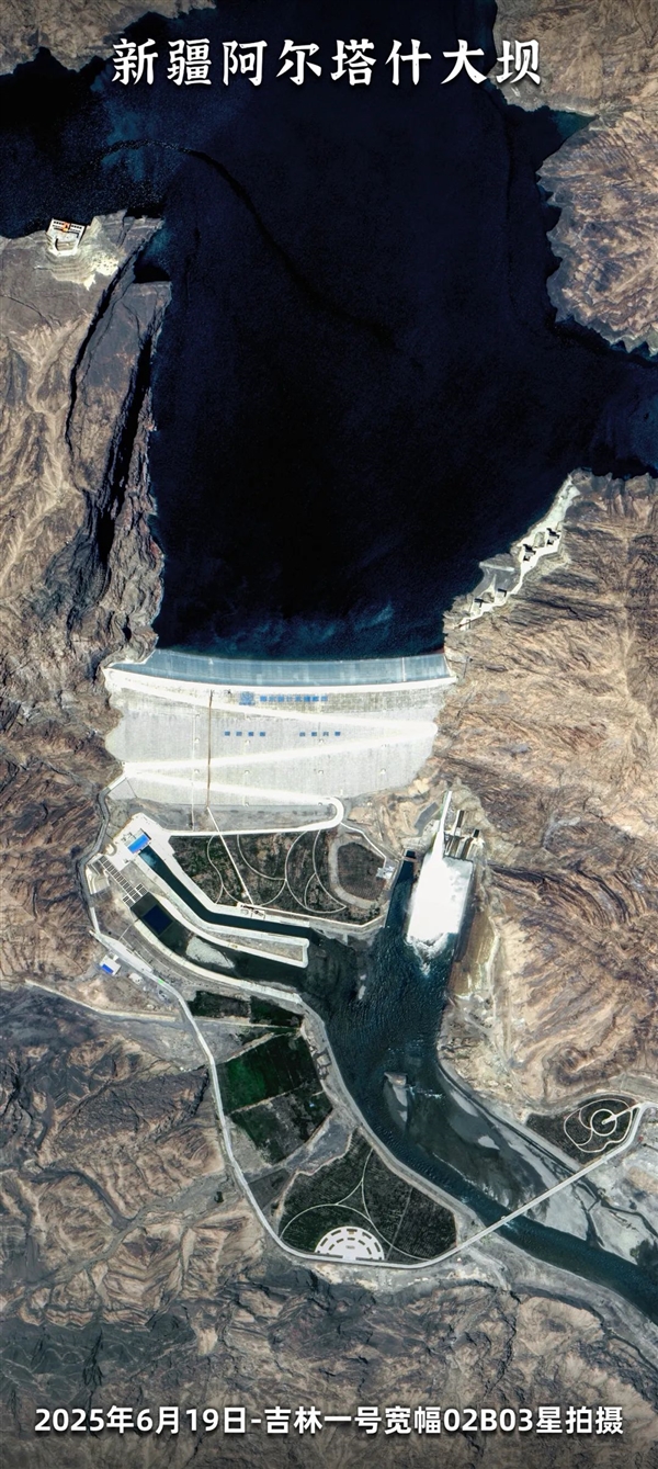 卫星眼里的新疆最大水电站：水库22.5亿立方米、号称“新疆三峡”-萌图百科