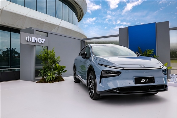 雷军钦点推荐的纯电SUV 全新小鹏G7上市：19.58万起-萌图百科