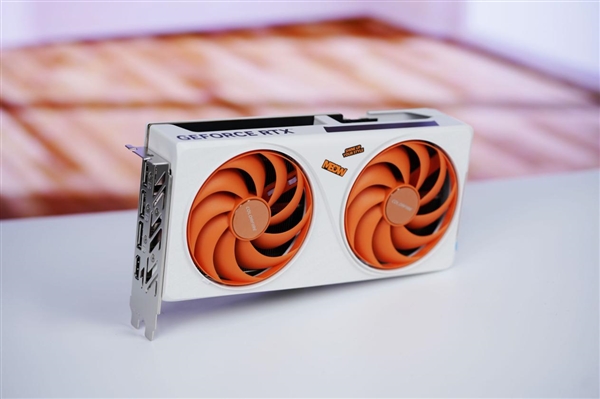 橘白小清新！七彩虹COLORFIRE RTX 5050 MEOW橘影橙DUO OC图赏-萌图百科