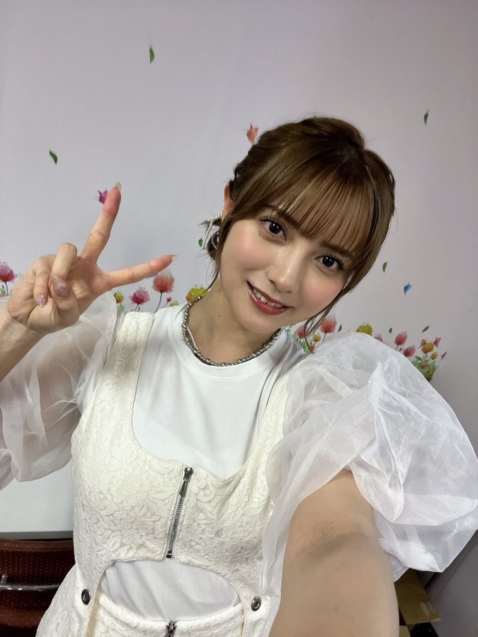 日本美女模特桃月梨子福利图赏 肌肤光滑身材饱满