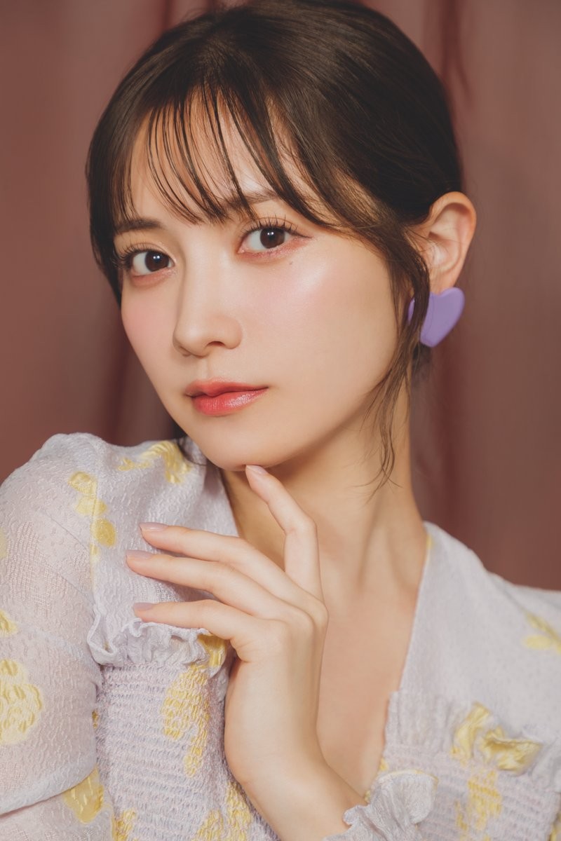 日本美女模特桃月梨子福利图赏 肌肤光滑身材饱满